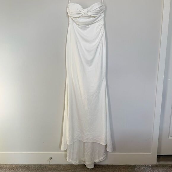 NWOT Lulus To Be Yours Ivory Strapless Pleated Mermaid Maxi Dress Size Small - Picture 5 of 11